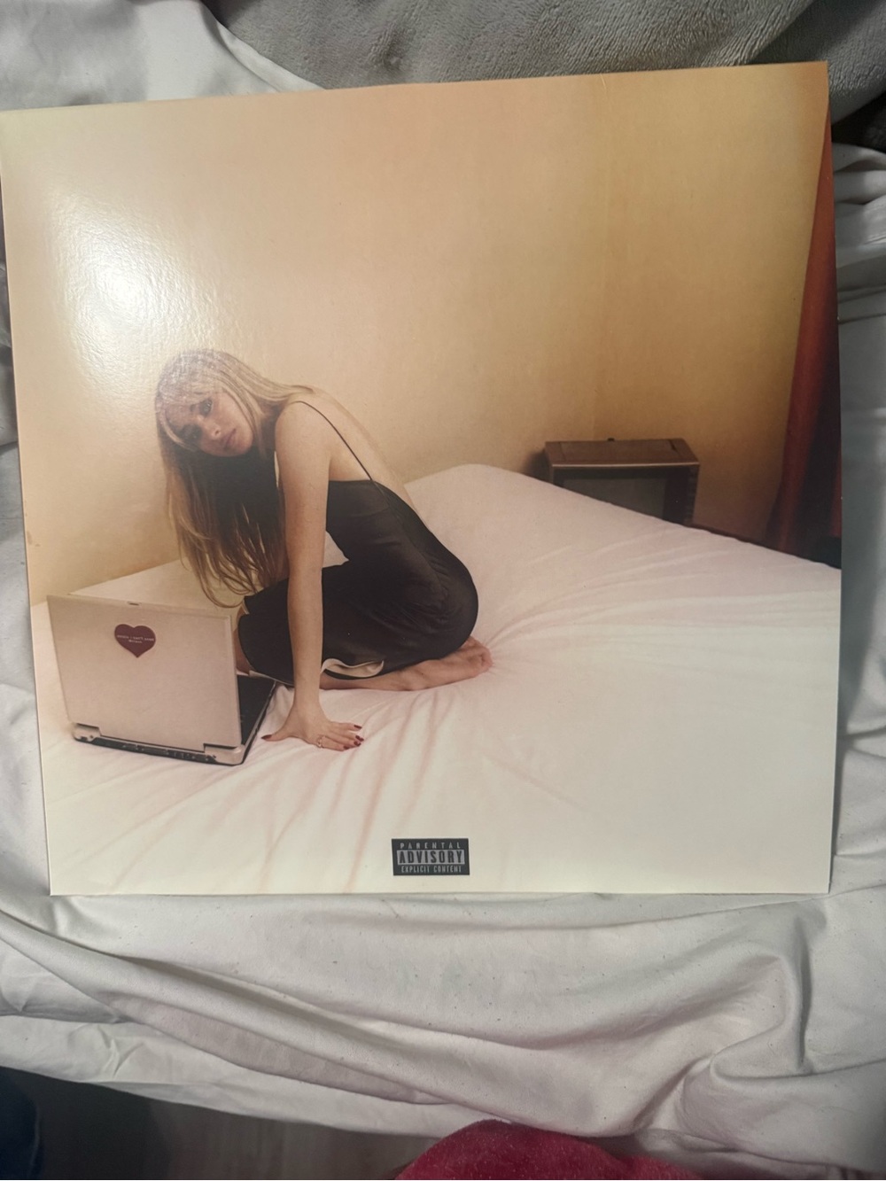 Sabrina carpenter vinyl emics and emics fwd